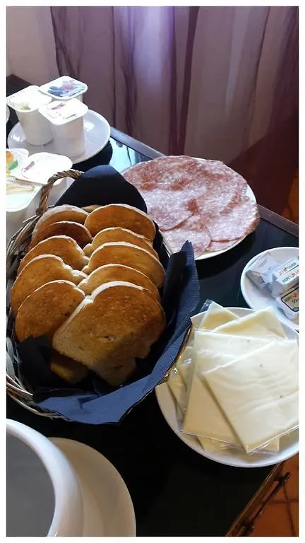 Massalargia Bed & Breakfast Mascalucia 2*,