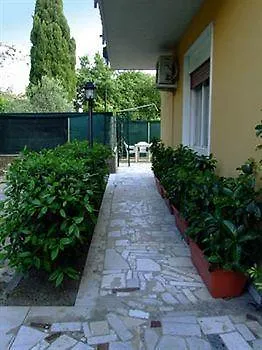 Massalargia Bed & Breakfast Mascalucia 2*,